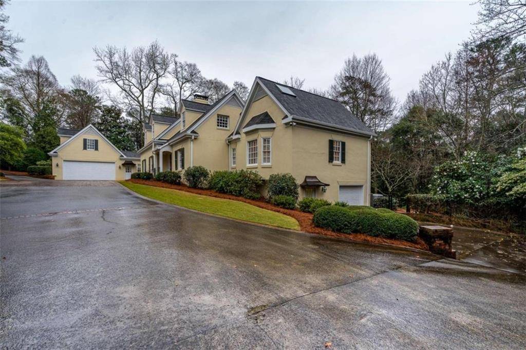 Athens, GA 30606,555 Milledge CIR