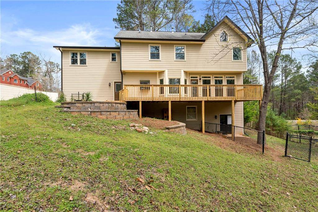 Stone Mountain, GA 30087,488 Summer Glen CT