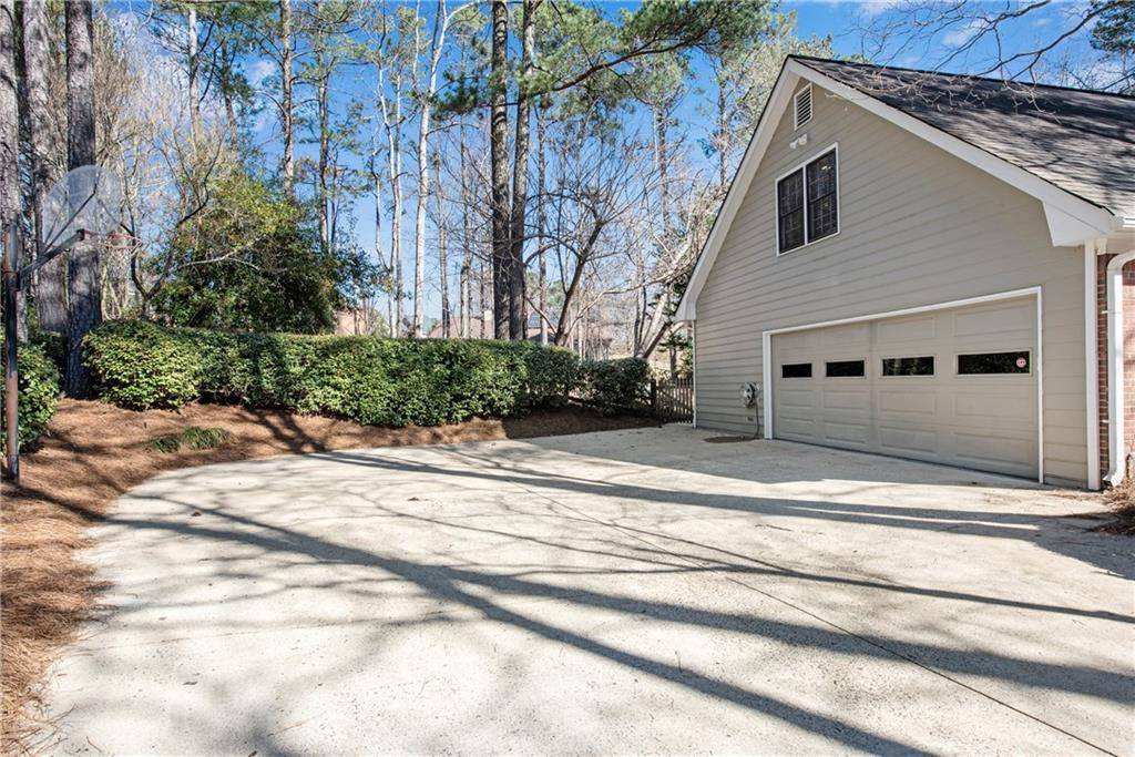 Roswell, GA 30075,4161 Mirkwood PL