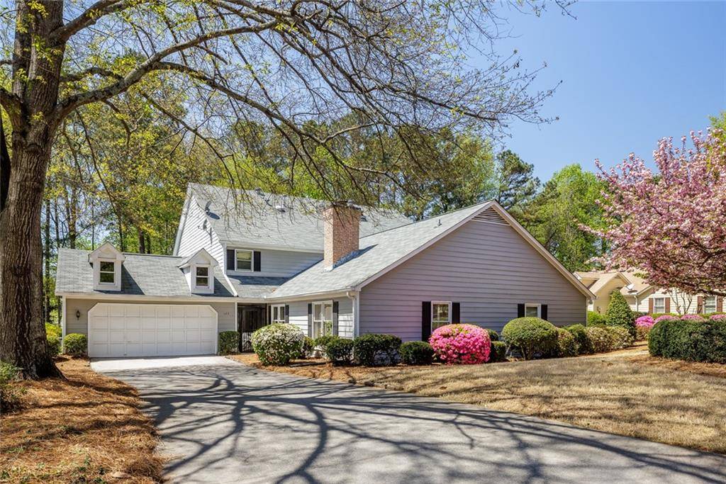 Roswell, GA 30075,123 Great Oaks LN