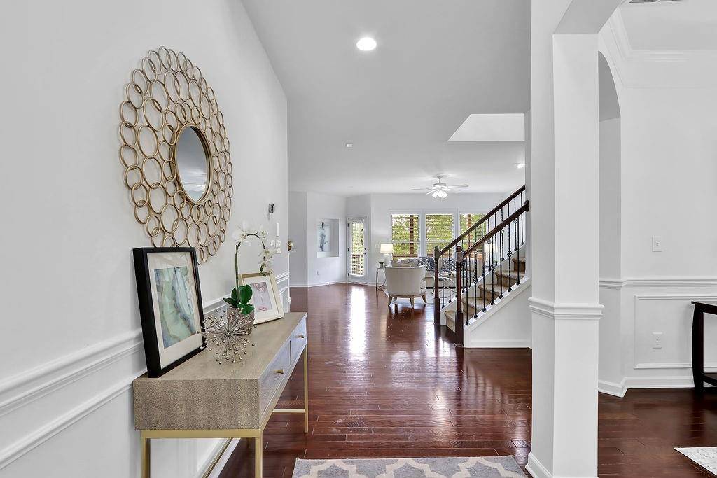 Alpharetta, GA 30022,910 Sterling LN