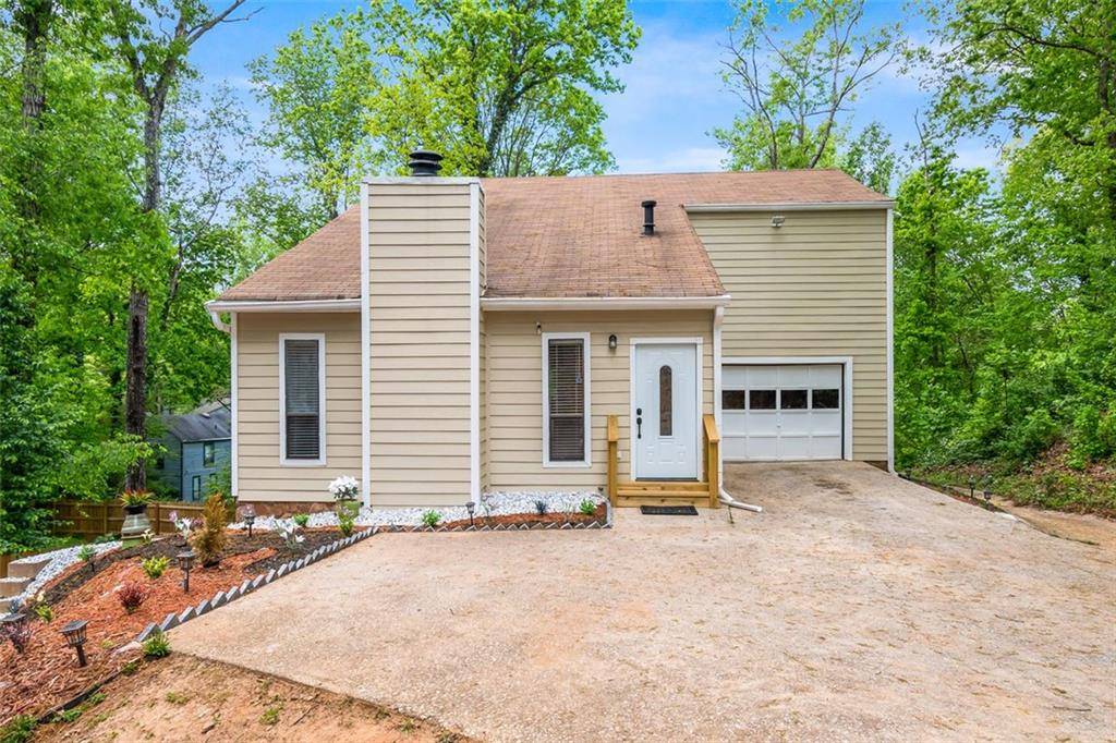 Douglasville, GA 30135,6812 KNOLLWOOD DR