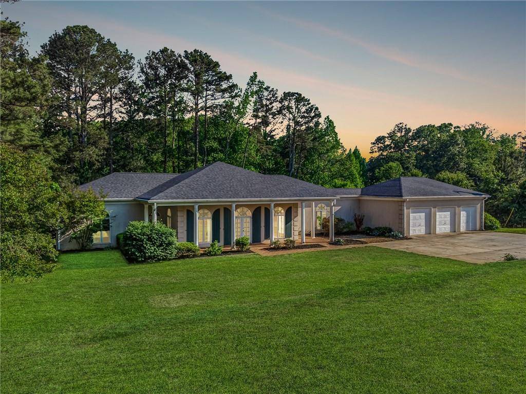Canton, GA 30115,606 Roper RD