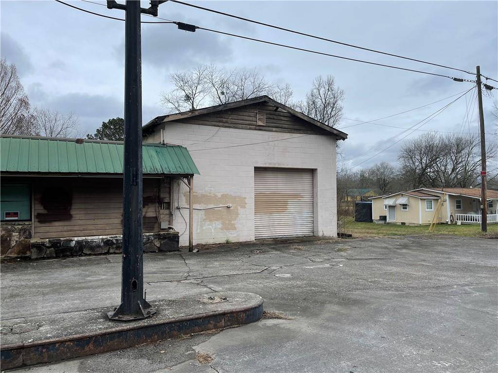 Dalton, GA 30720,487 Cedar Ridge RD