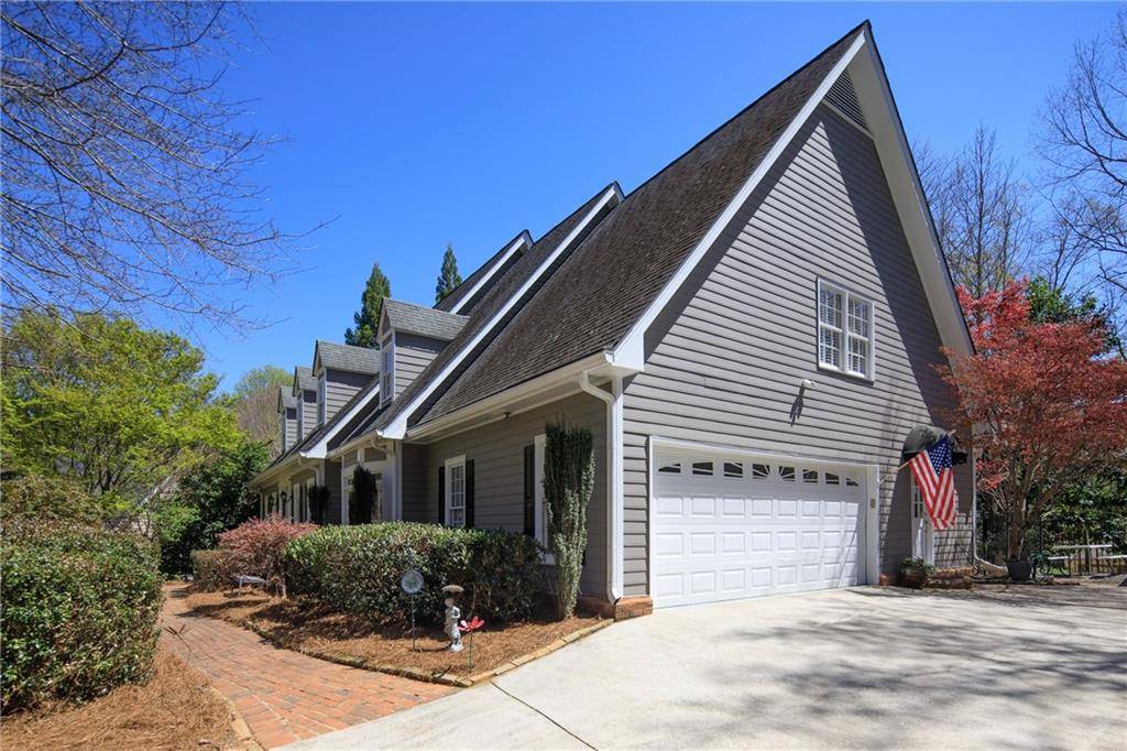 Sandy Springs, GA 30350,7715 Dunvegan Close