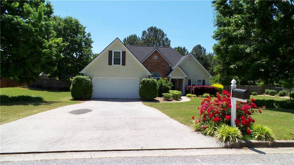 Loganville, GA 30052,819 Winding Grove LN