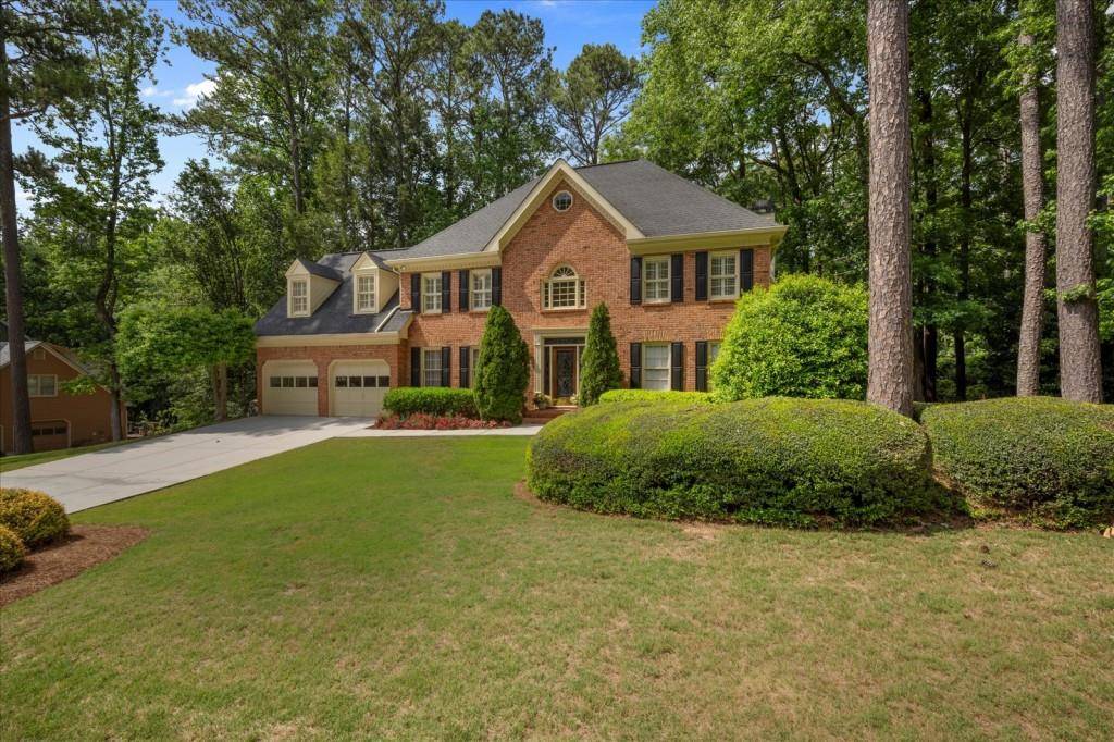 Dunwoody, GA 30338,1213 Dunbrooke LN