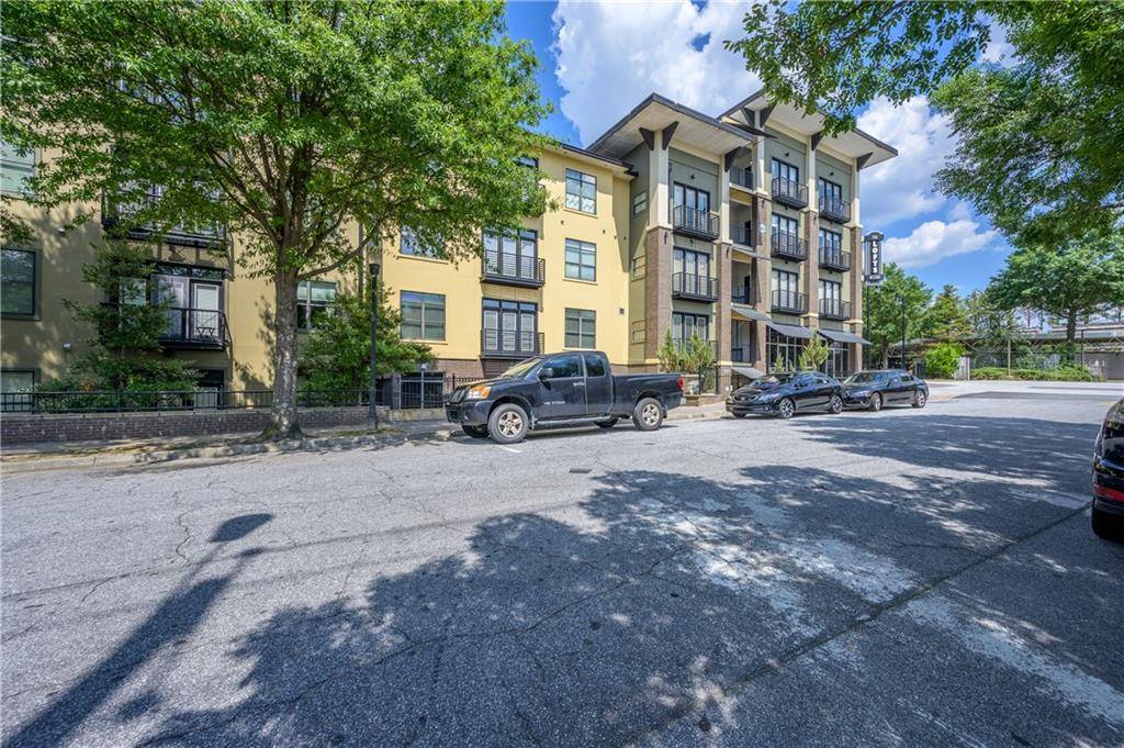 Chamblee, GA 30341,5300 Peachtree RD #4305