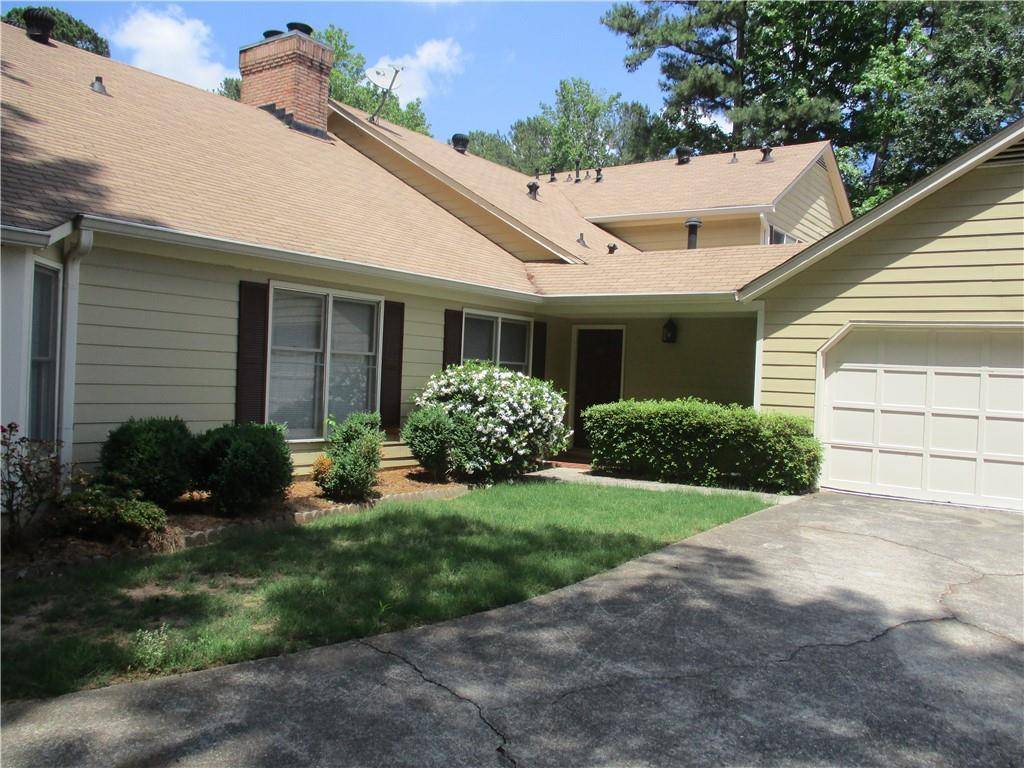 Roswell, GA 30075,113 Great Oaks LN