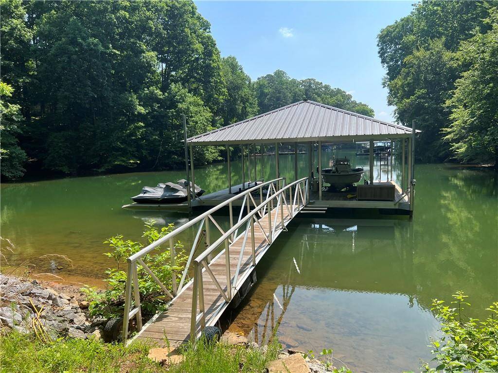 Gainesville, GA 30506,8765 Waldrip RD