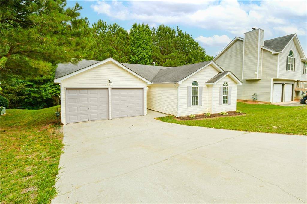 Ellenwood, GA 30294,2942 Ward Lake WAY