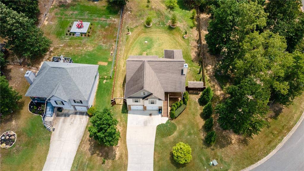 Rydal, GA 30171,281 Talon DR SE