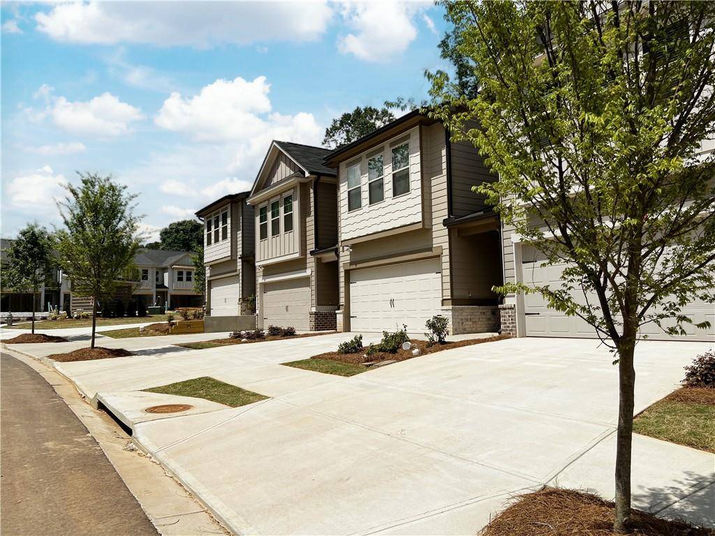 Lilburn, GA 30047,440 Rockfern CT #12