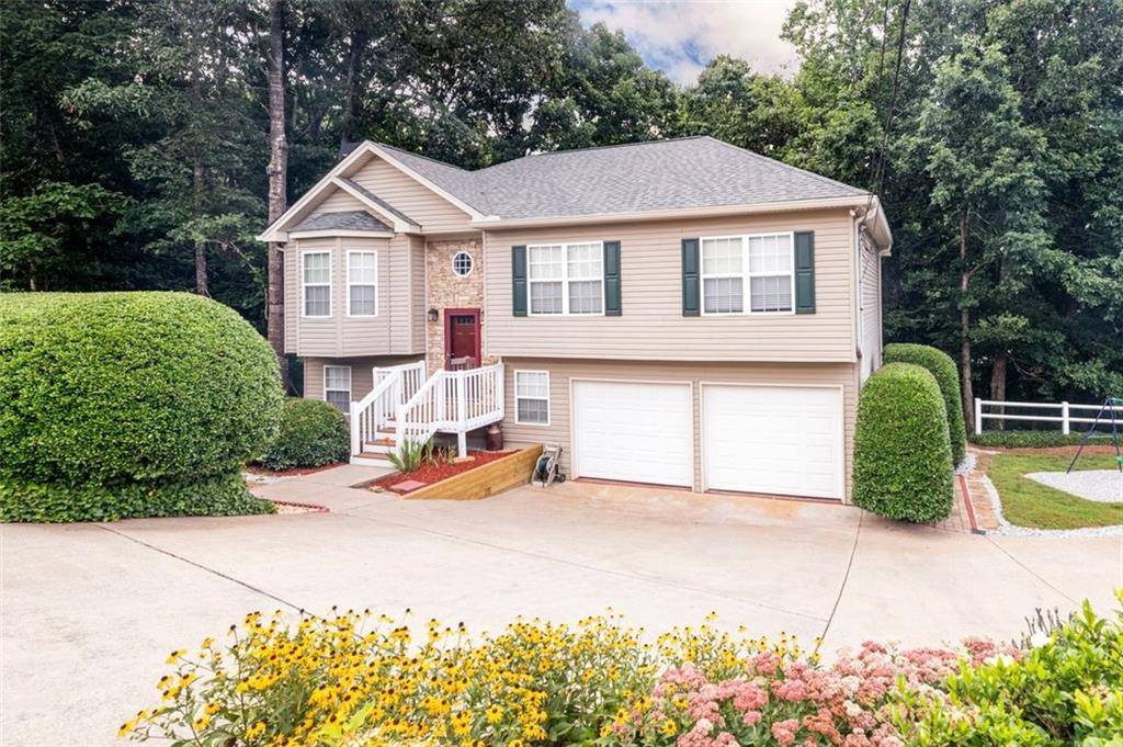 Flowery Branch, GA 30542,4883 HUNT CLUB DR