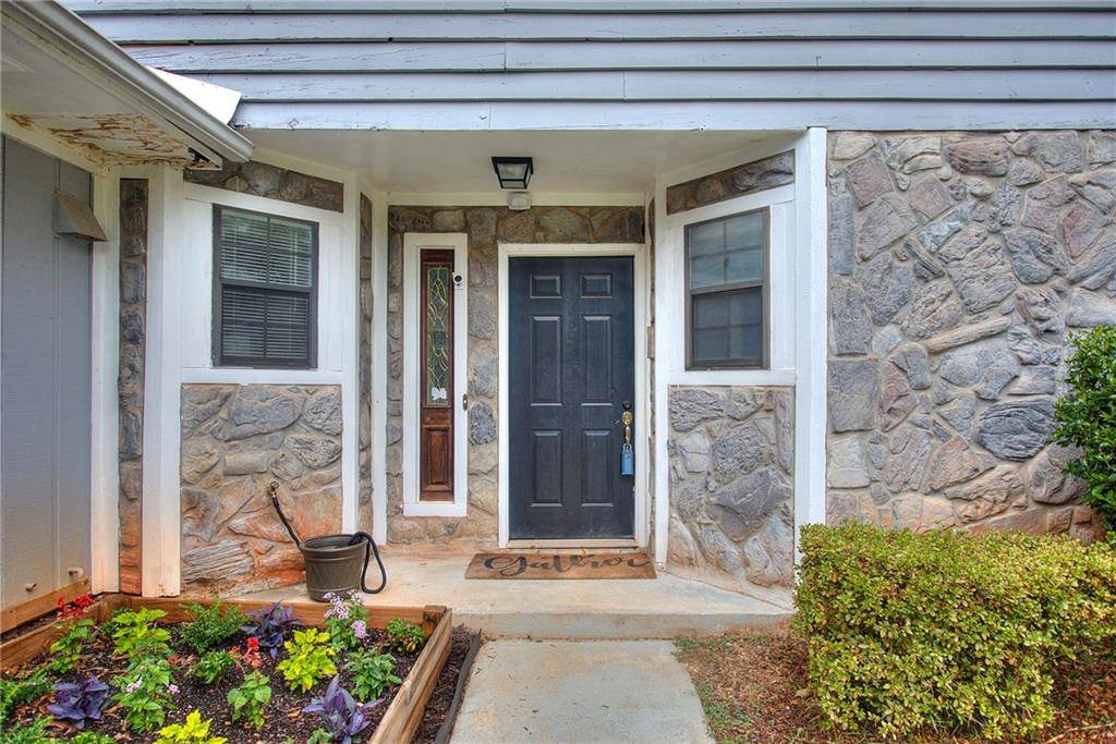 Stone Mountain, GA 30083,1088 Cherokee HTS