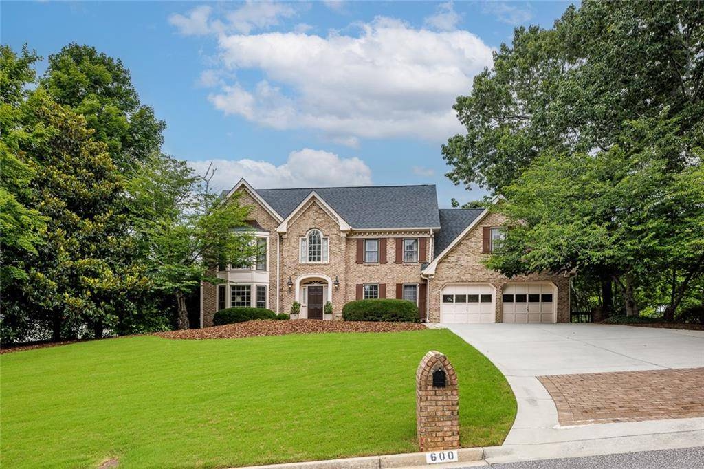 Sandy Springs, GA 30328,600 Hunters Branch Close