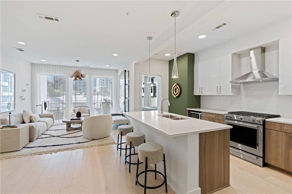 Atlanta, GA 30308,775 Juniper ST NE #501