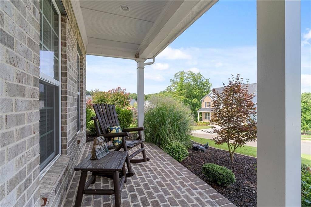 Canton, GA 30115,439 Greyfield DR