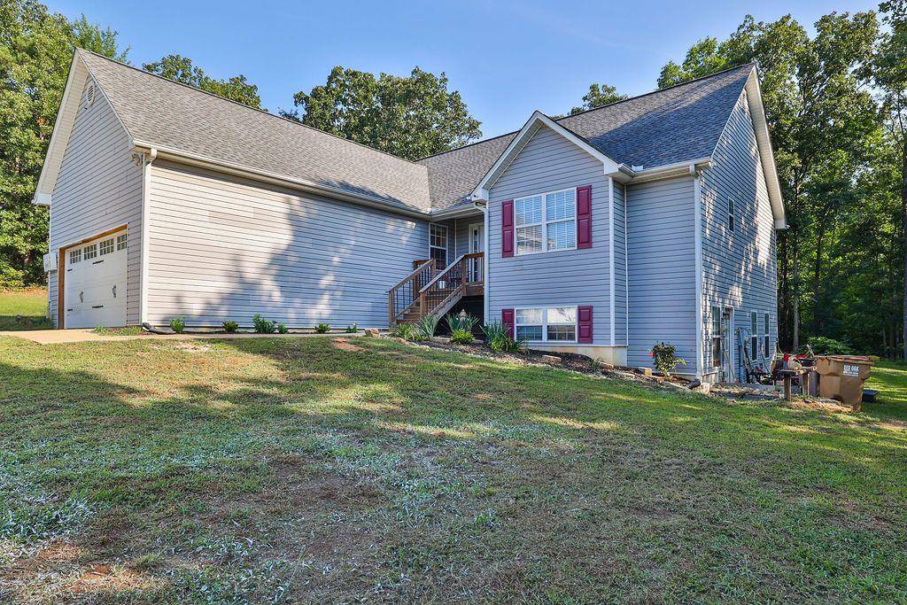 Gainesville, GA 30506,6935 CEDAR RIDGE DR