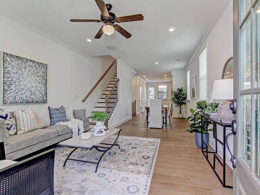 Atlanta, GA 30339,2527 Figaro DR