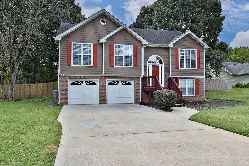 Loganville, GA 30052,520 Weeping Willow DR