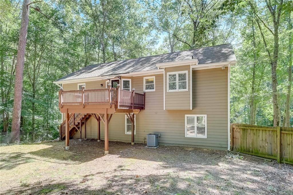 Auburn, GA 30011,1528 Oakleaf DR