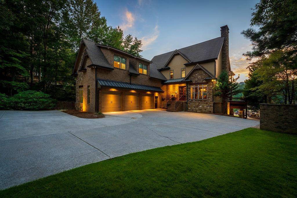 Waleska, GA 30183,250 Hillside DR