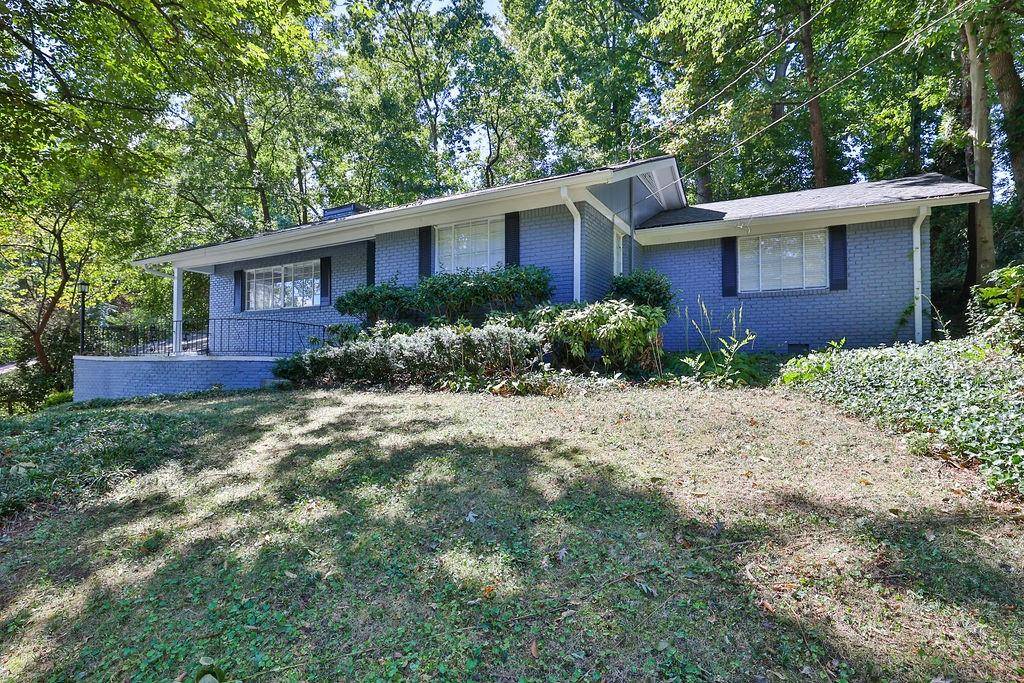 Brookhaven, GA 30329,2026 Bramblewood DR NE