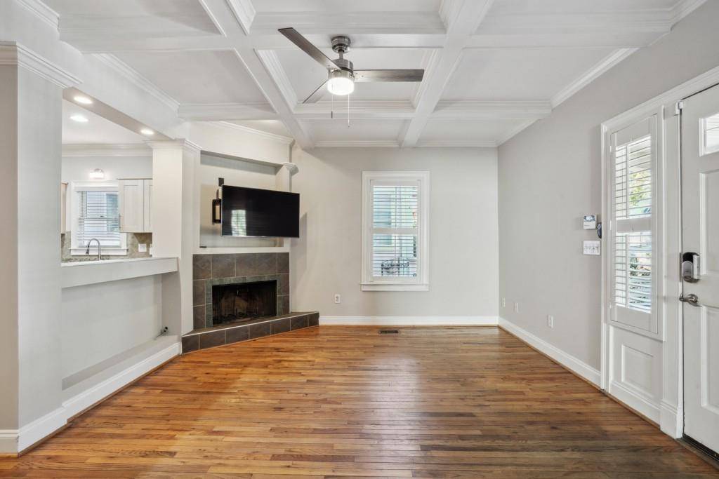 Atlanta, GA 30308,391 Arnold ST NE