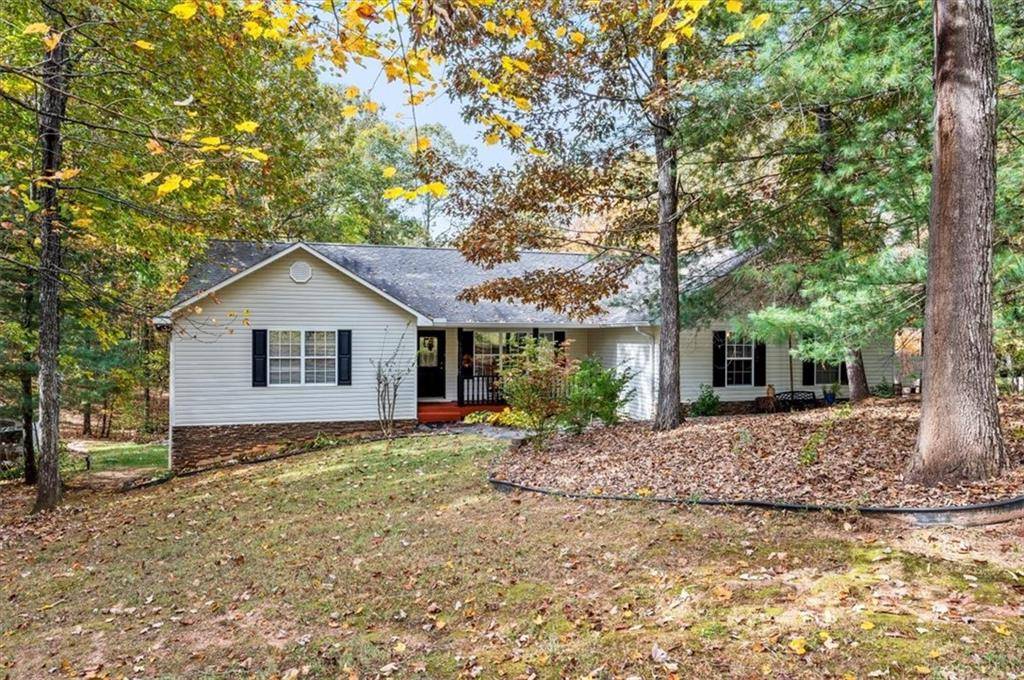 Dahlonega, GA 30533,165 White Oak LN