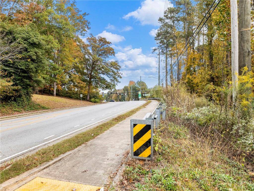 Ellenwood, GA 30294,3825 Panthersville RD