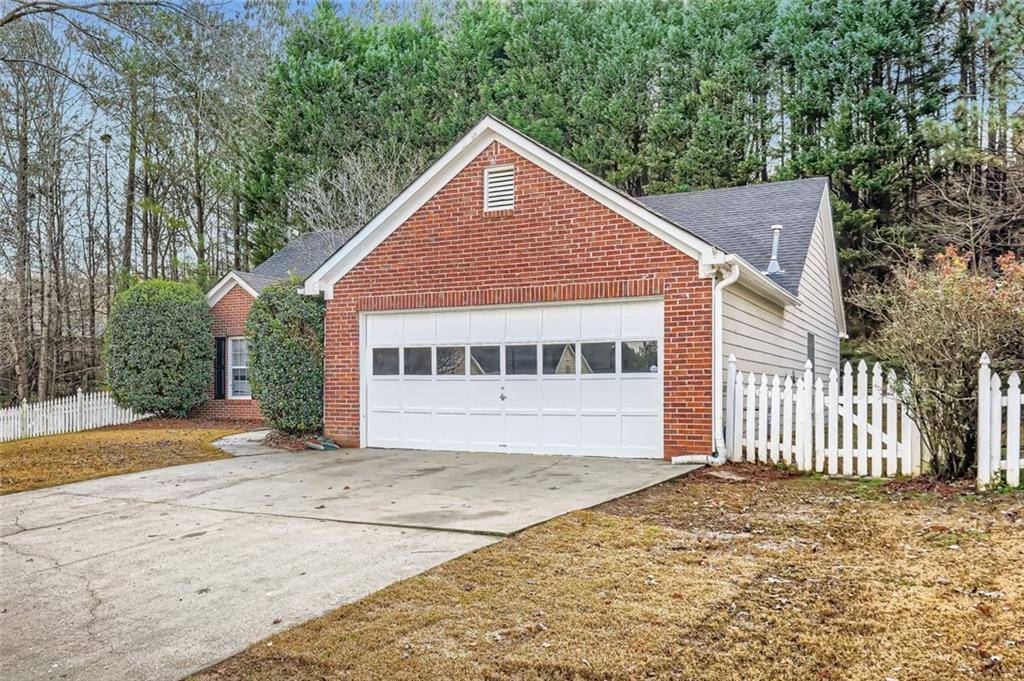 Sugar Hill, GA 30518,5683 Riverside Walk DR