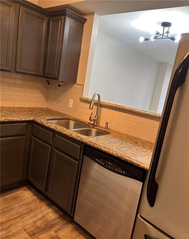 Atlanta, GA 30308,620 Peachtree ST #411