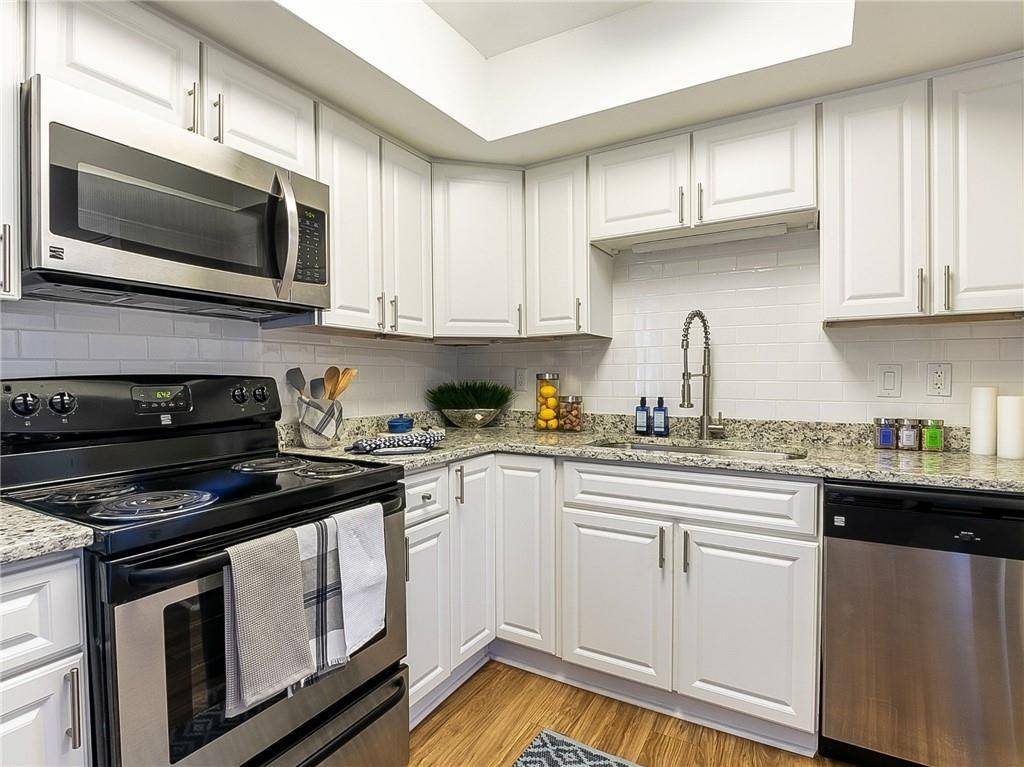 Roswell, GA 30076,1500 Harbor LNDG #0602