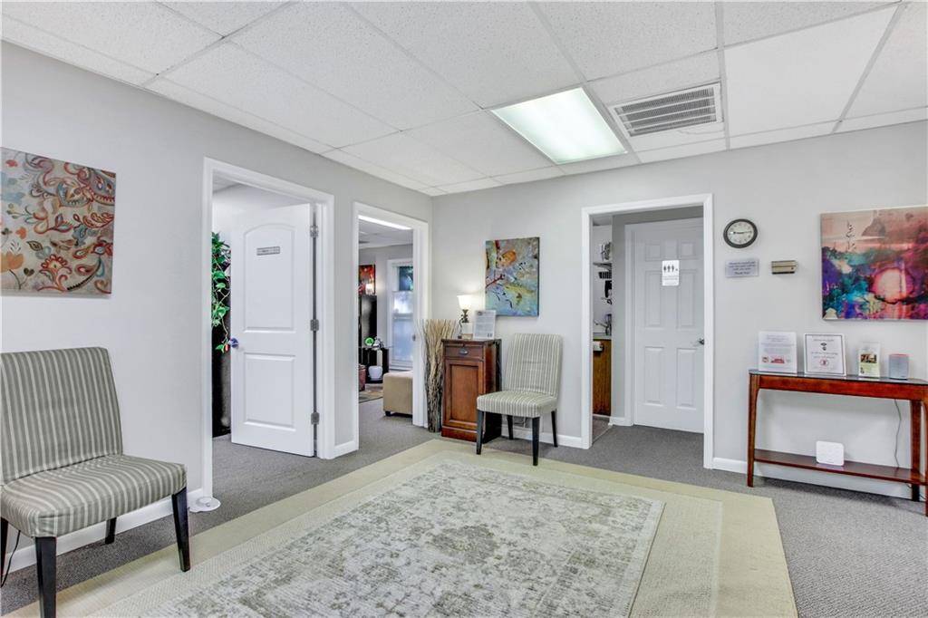Chamblee, GA 30341,2859 Henderson Mill RD