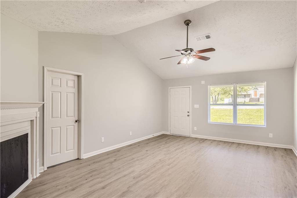 College Park, GA 30349,195 Turquoise TRL