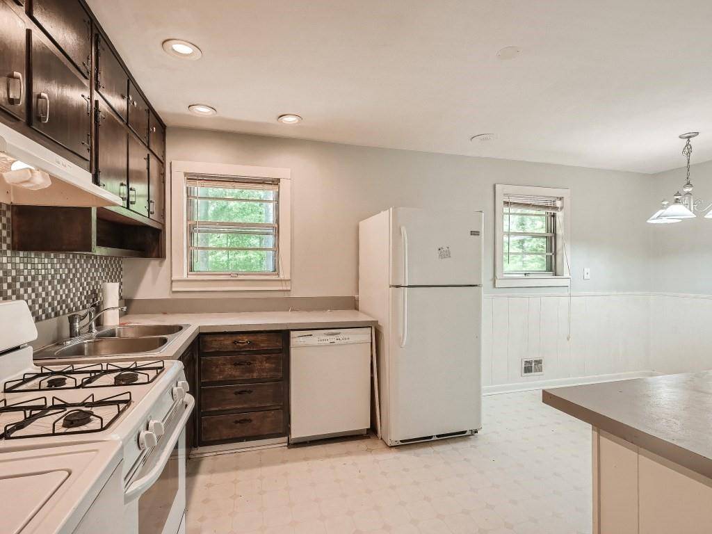 Marietta, GA 30060,111 Mcneal DR SE