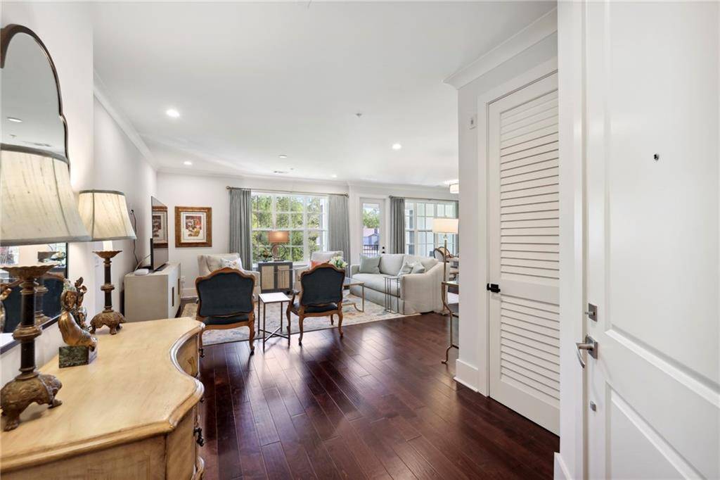Sandy Springs, GA 30328,6890 Peachtree Dunwoody RD #305