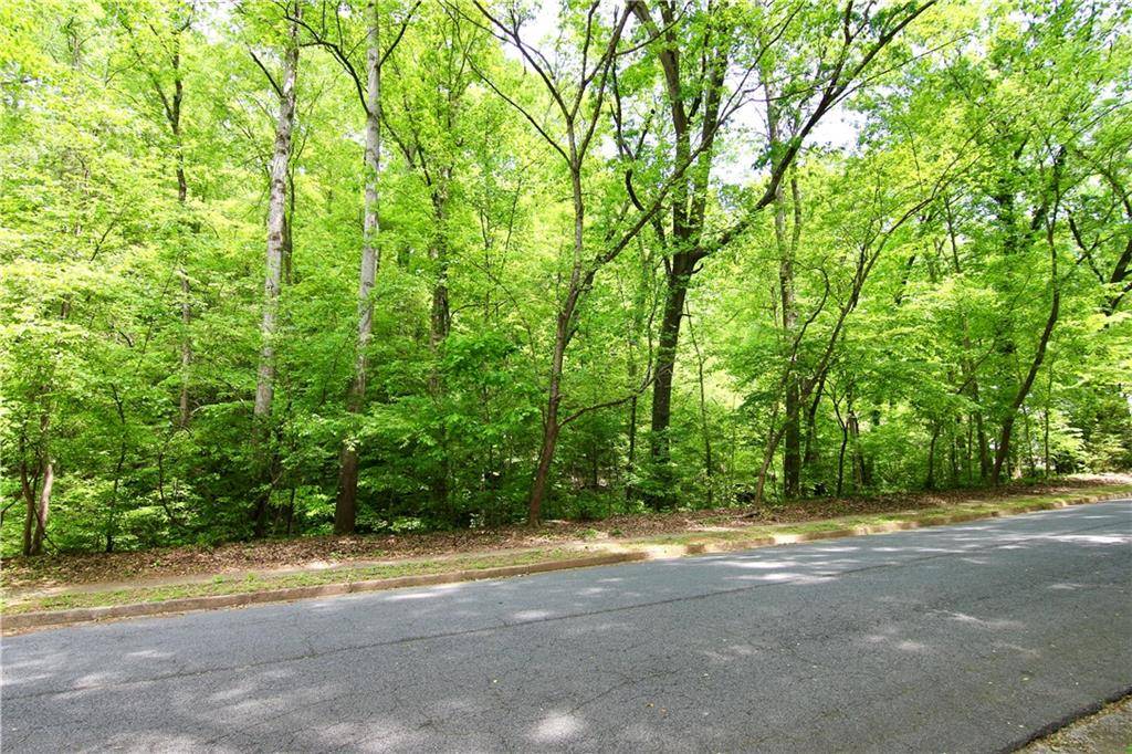 Sandy Springs, GA 30328,6380 River Chase CIR NW