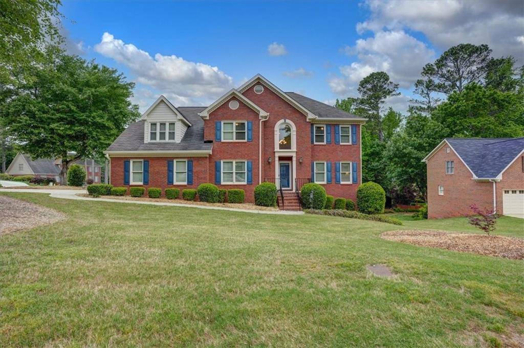 Stone Mountain, GA 30087,5051 Oak Tree LN