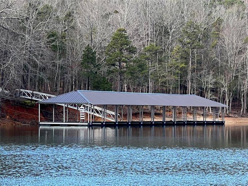 Hartwell, GA 30643,11 LAKE FALLS CT