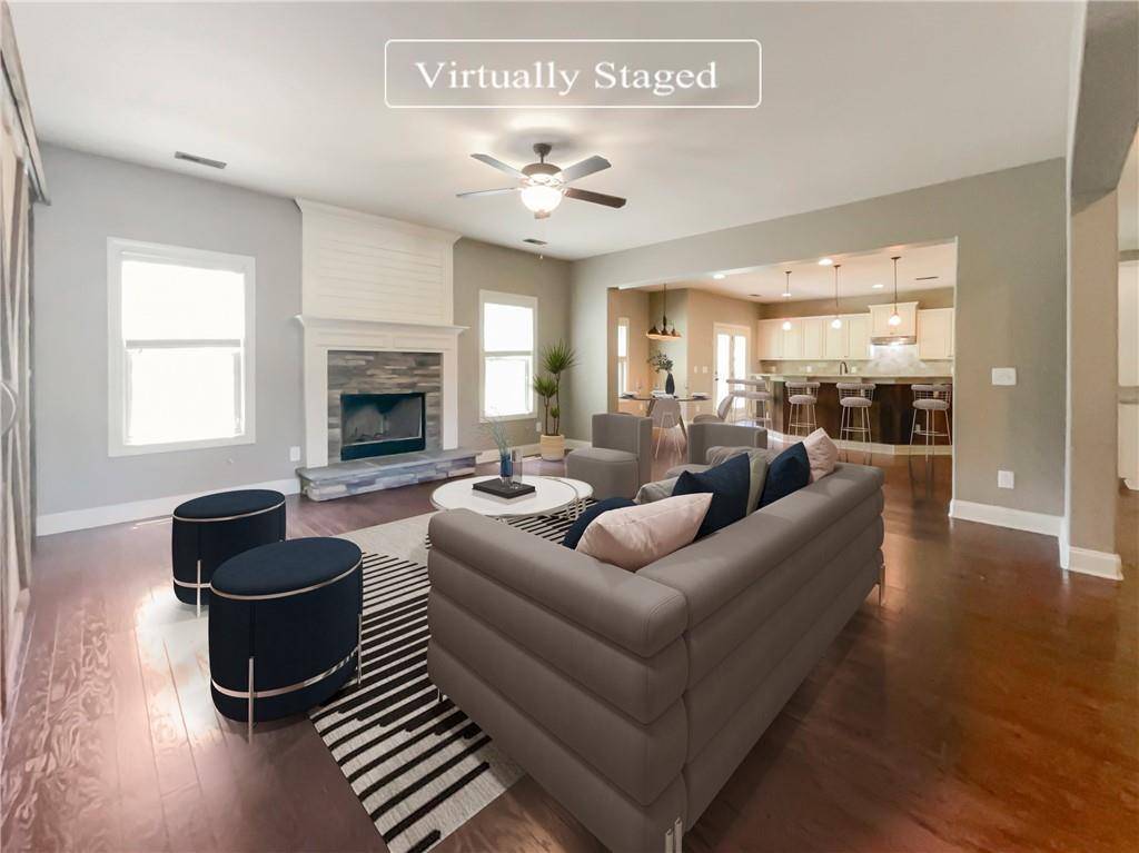 Senoia, GA 30276,142 Fox Hall XING W