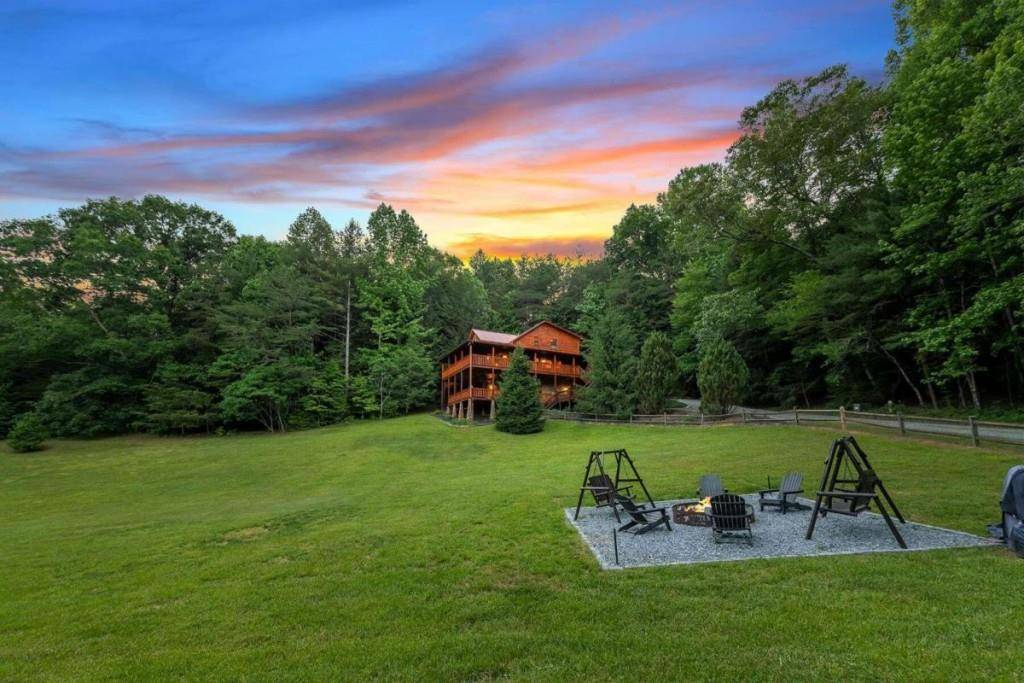 Blue Ridge, GA 30513,3074 Ritchie Creek RD
