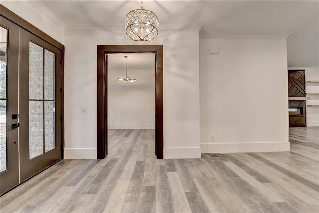 Buford, GA 30518,2255 Buford Dam RD