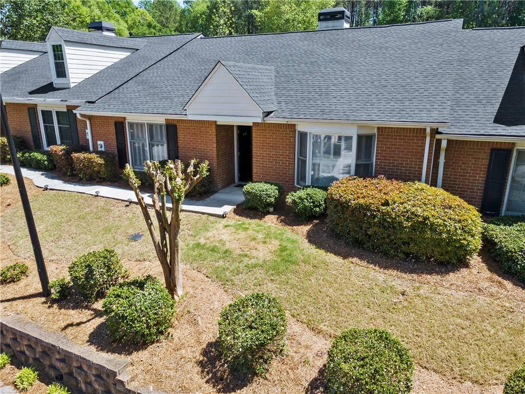 Peachtree Corners, GA 30092,6515 Deerings LN