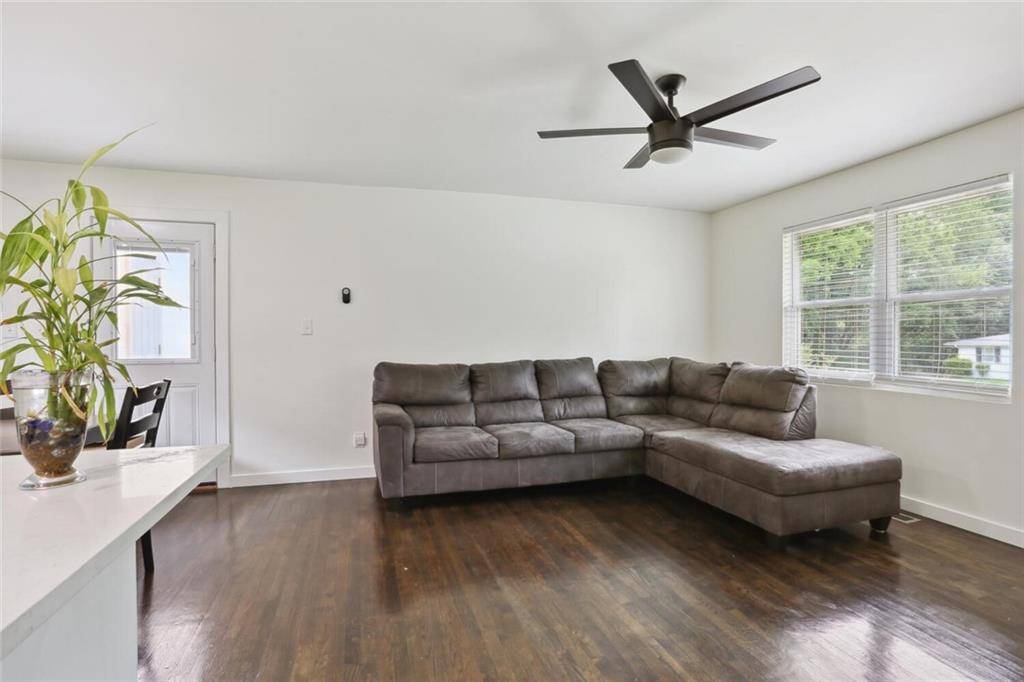 Smyrna, GA 30082,447 Concord Woods DR SE