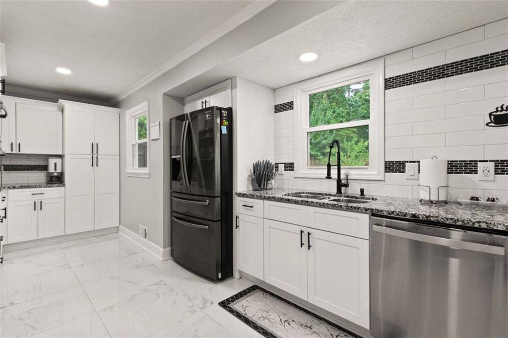 Snellville, GA 30078,2352 Westridge DR