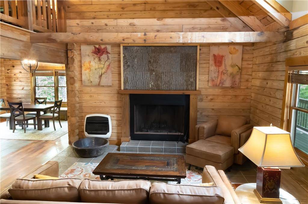 Blue Ridge, GA 30513,15 Mount Laurel Way