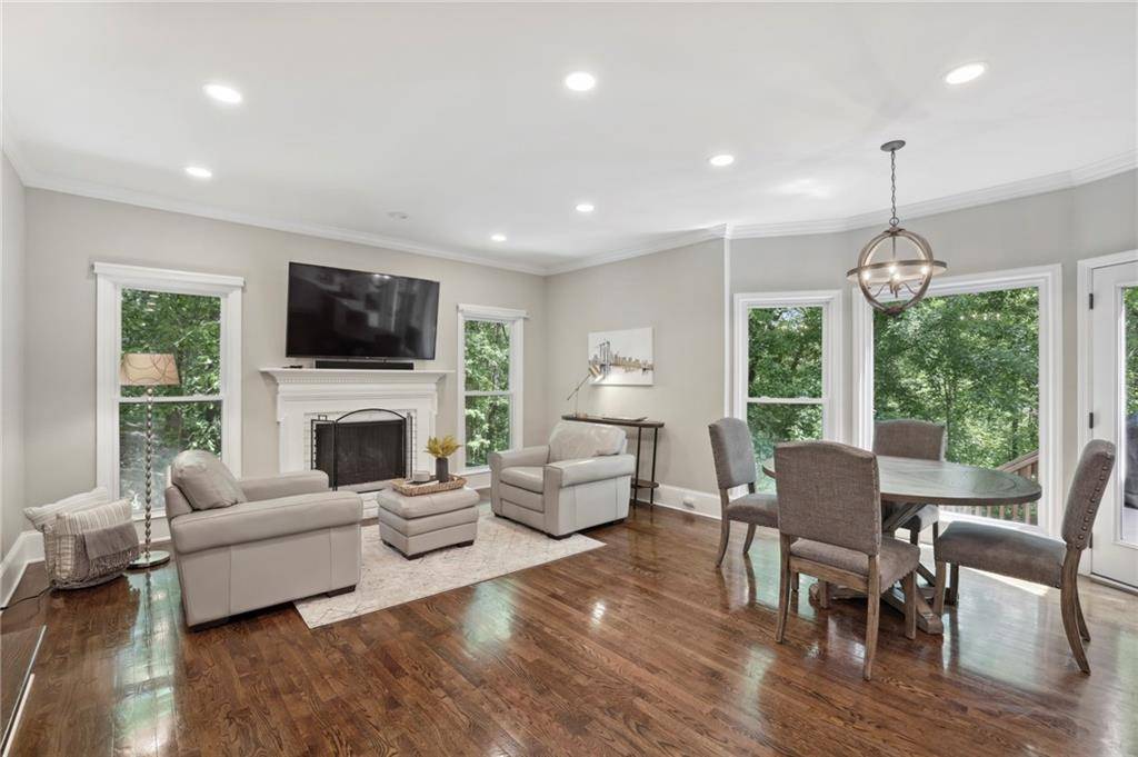 Atlanta, GA 30328,280 Cameron Ridge DR