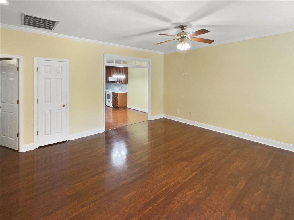 Cartersville, GA 30120,516 Manor WAY